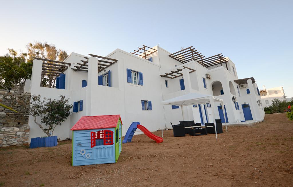 Capricorns Aparthotel Krotiri