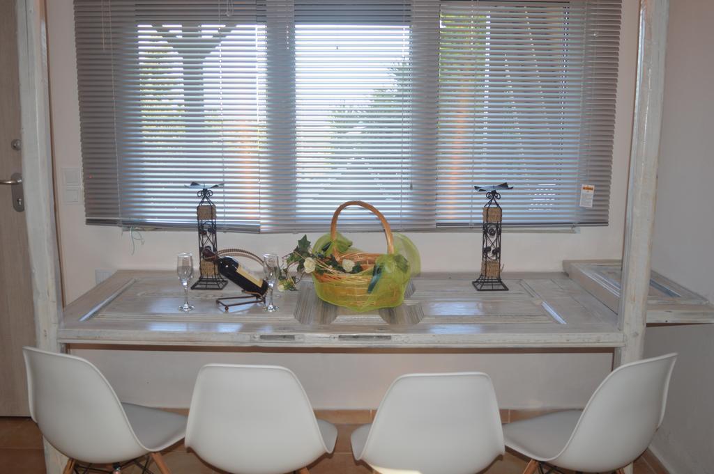 Holiday home Penelope Bungalow Luxury Near To Airport Dhrafi