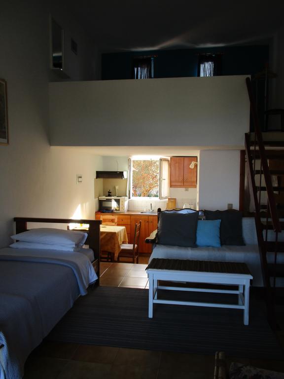 Aparthotel Theodosia Kalathas
