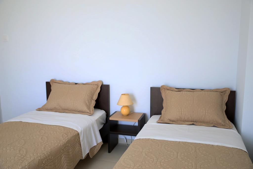 Hotel Vari Beach Hotel