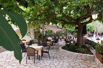 Guest house Vassilis 2*