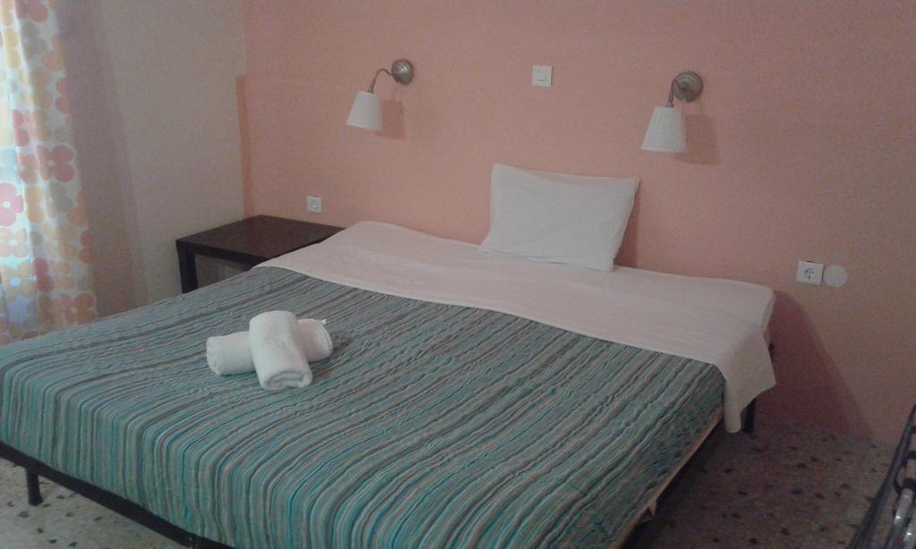 Ephi Hotel 2*