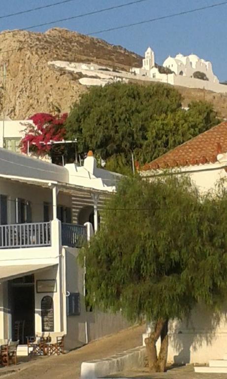 Artemis Guest house Folegandros Town