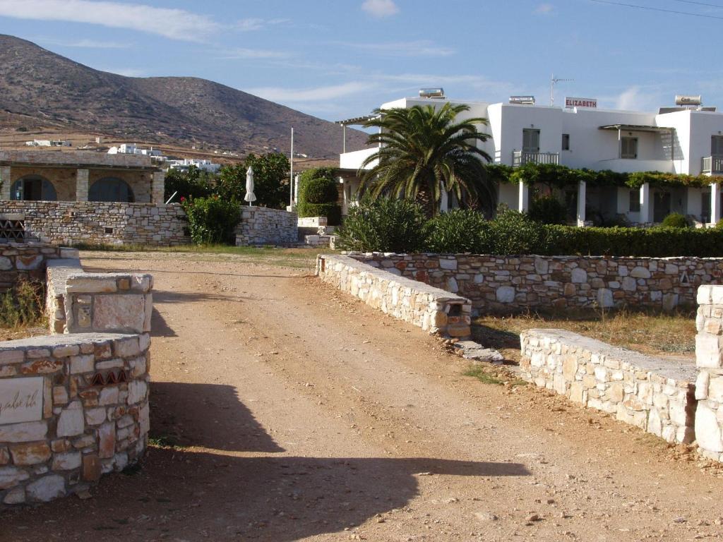 Elizabeth 3* Chrisi Akti (Paros)