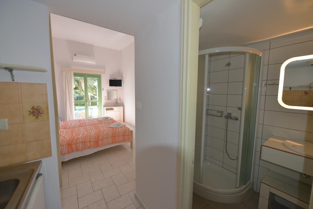 Pegasus & Apartment Skyros