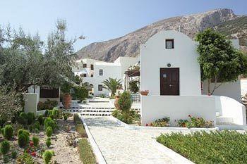 Ostria 3* Kamari (Santorini)