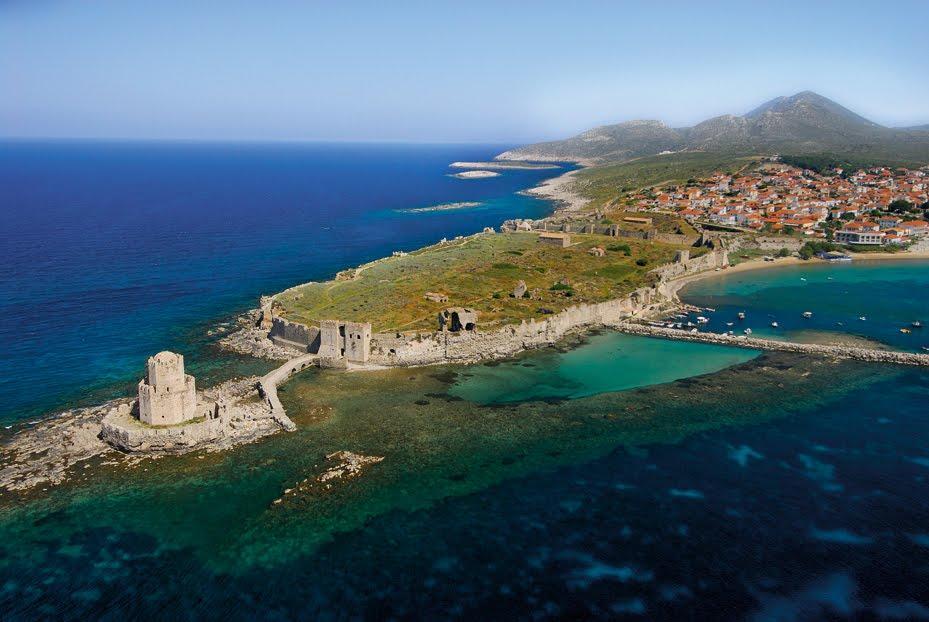 Aparthotel Finiki Plaza 3*