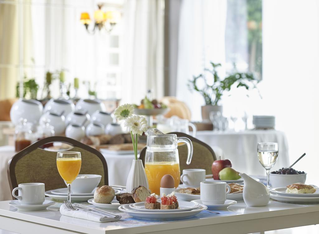 Hotel Amarilia Vouliagmeni