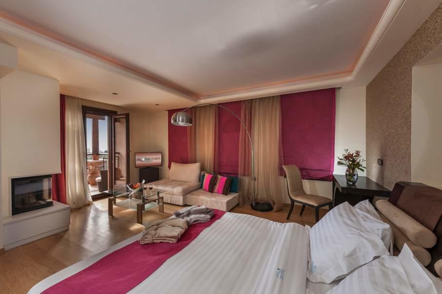 Iakovakis & Hotel Koropi