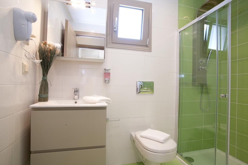 Savinos Guest house