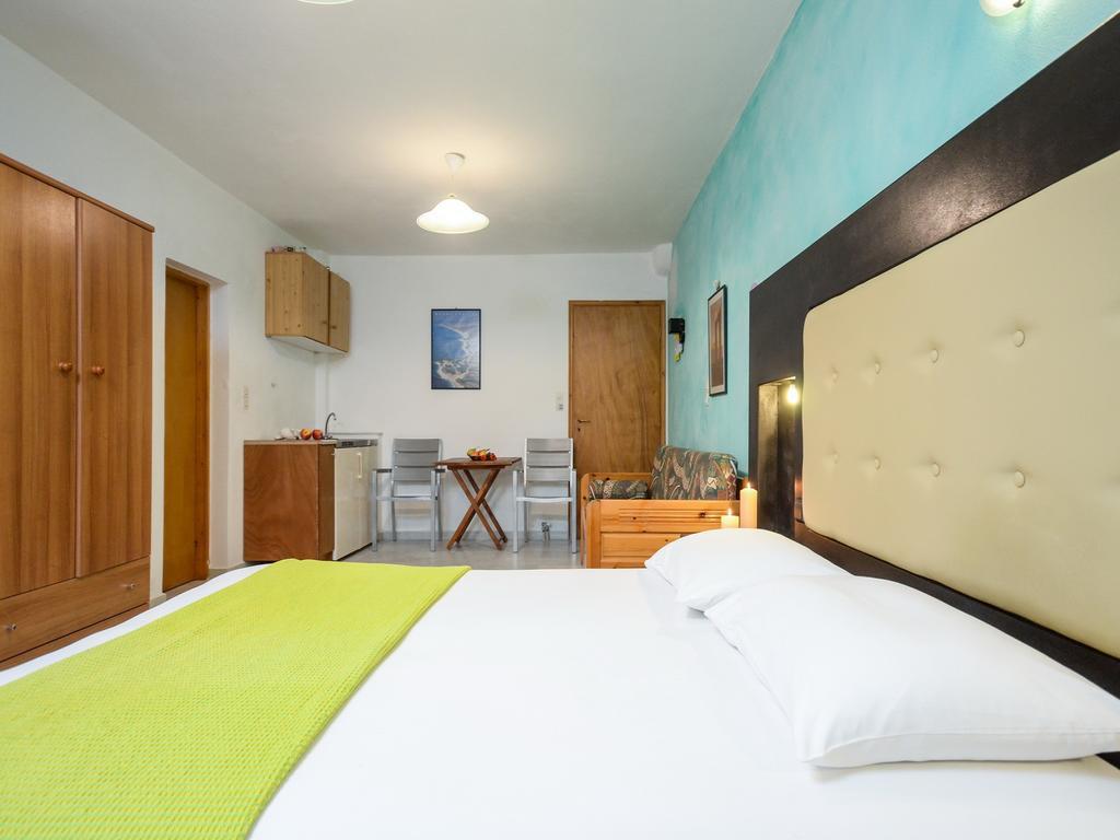 Sofia Aparthotel Agia Anna (Naxos)