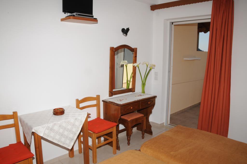 Anemoni Apartment *