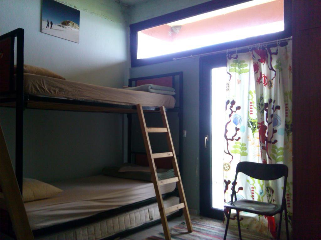Hostel Summit Zero *