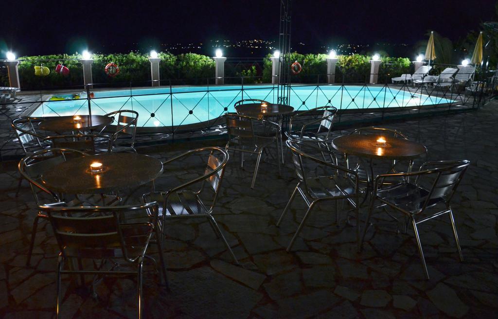 Nostos 2*