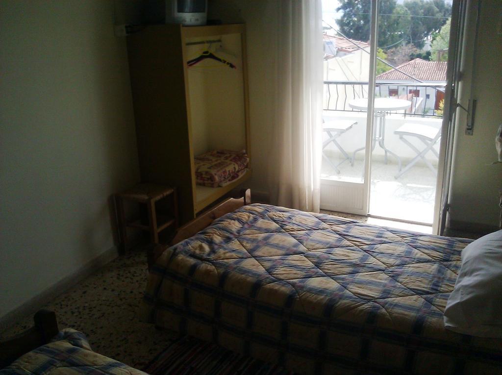 Captain's Apartment *