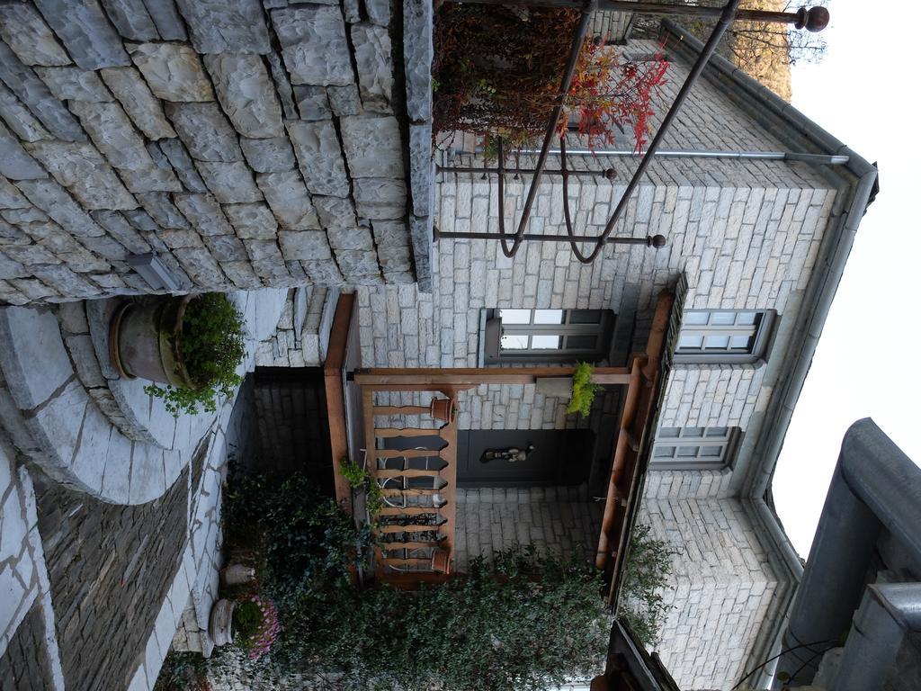 Guest house Artsistas Aristi