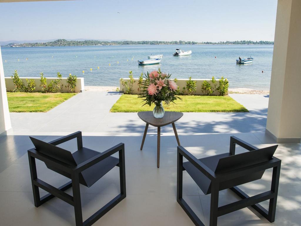 Tiamo Secrets - Front Villa