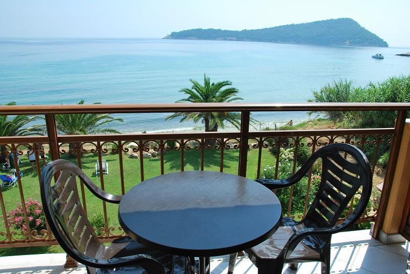 Apartment To Kyma *