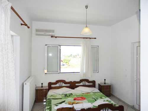 Lazanis Apartment *