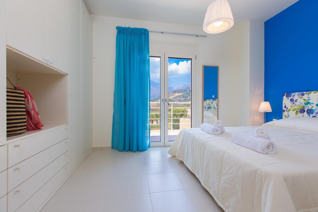 Michaela Beach House Holiday home