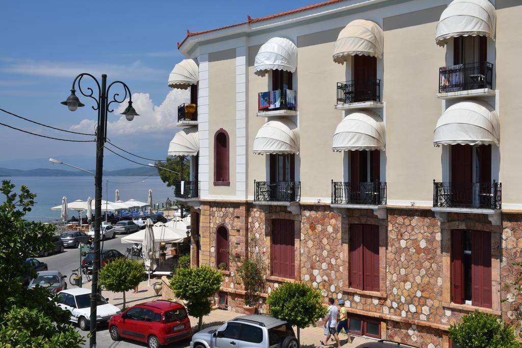 Istiaia Hotel 2*