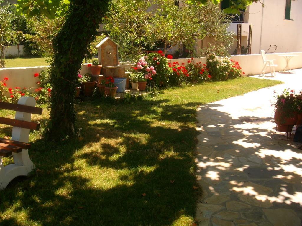 Guest house Isalos
