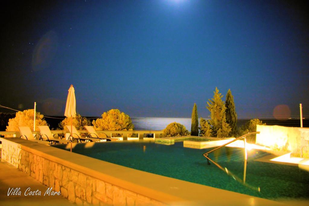 Villa Costamare - Enjoy Lazy Days On The Private Pool-Jacuzzi *