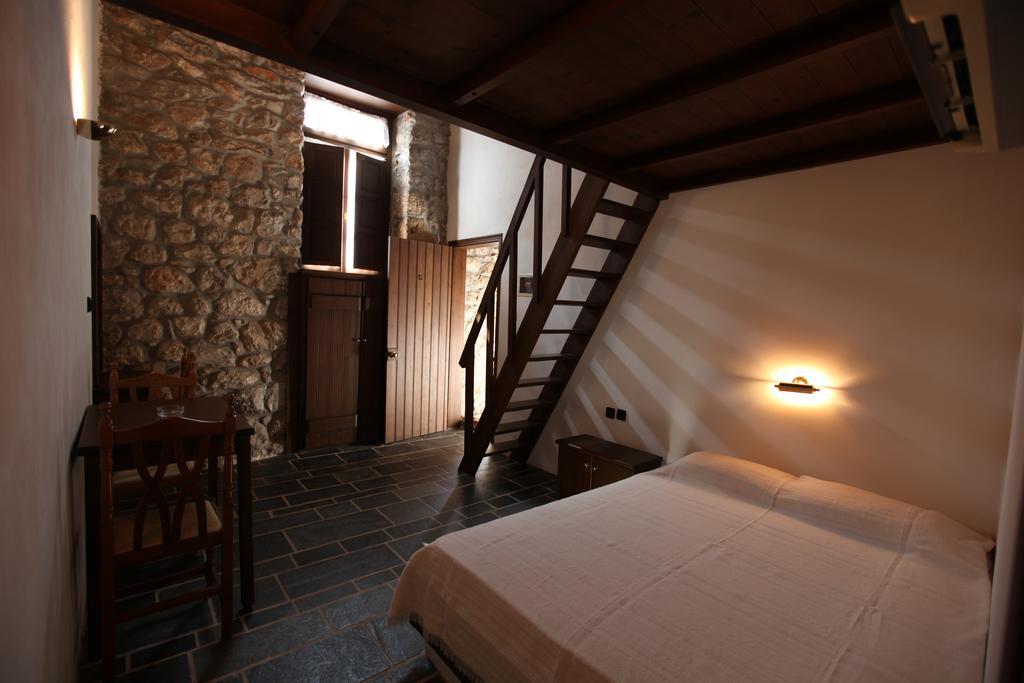 Aparthotel Arhondiko