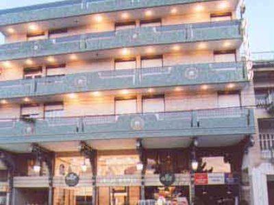 Hotel Jolly 2*