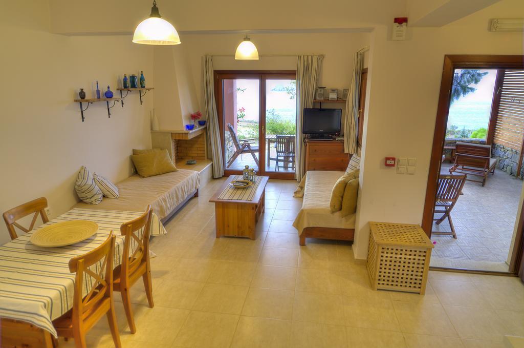 Krinakia Holiday home *