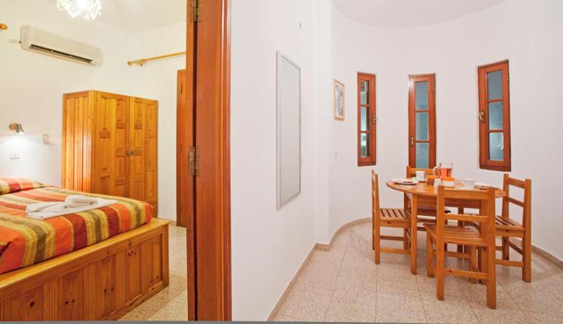 Filoxenia Aparthotel