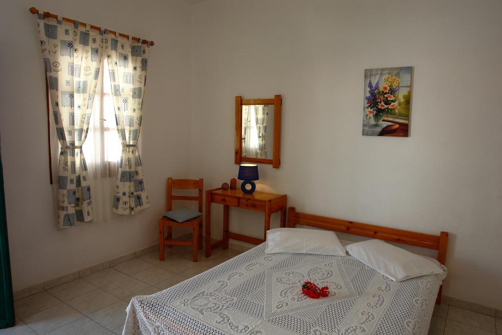 Guest house Irene Folegandros Town