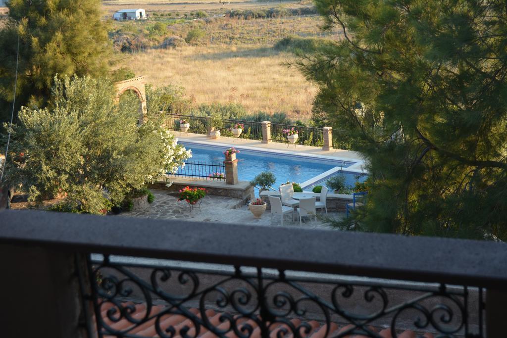 Lesvos Tower House Komninos *