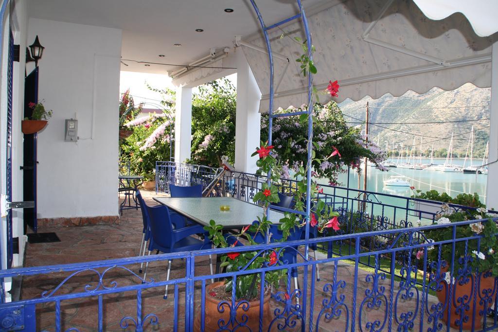 Rosanna Apartment