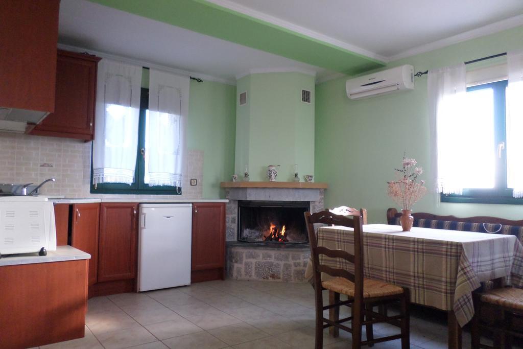 Apartment To Asteri Avgonima