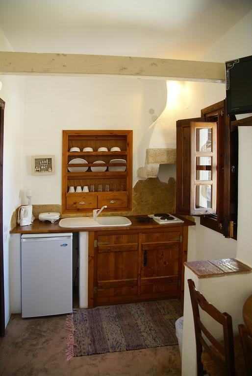 Kalderimi Apartment *