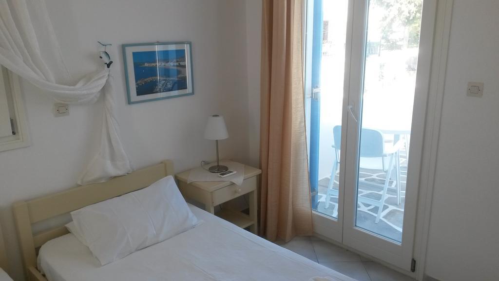 Antonia Naousa (Paros)