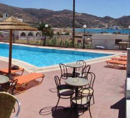 Purple Pig Stars Camping & Bungalows Mylopotas
