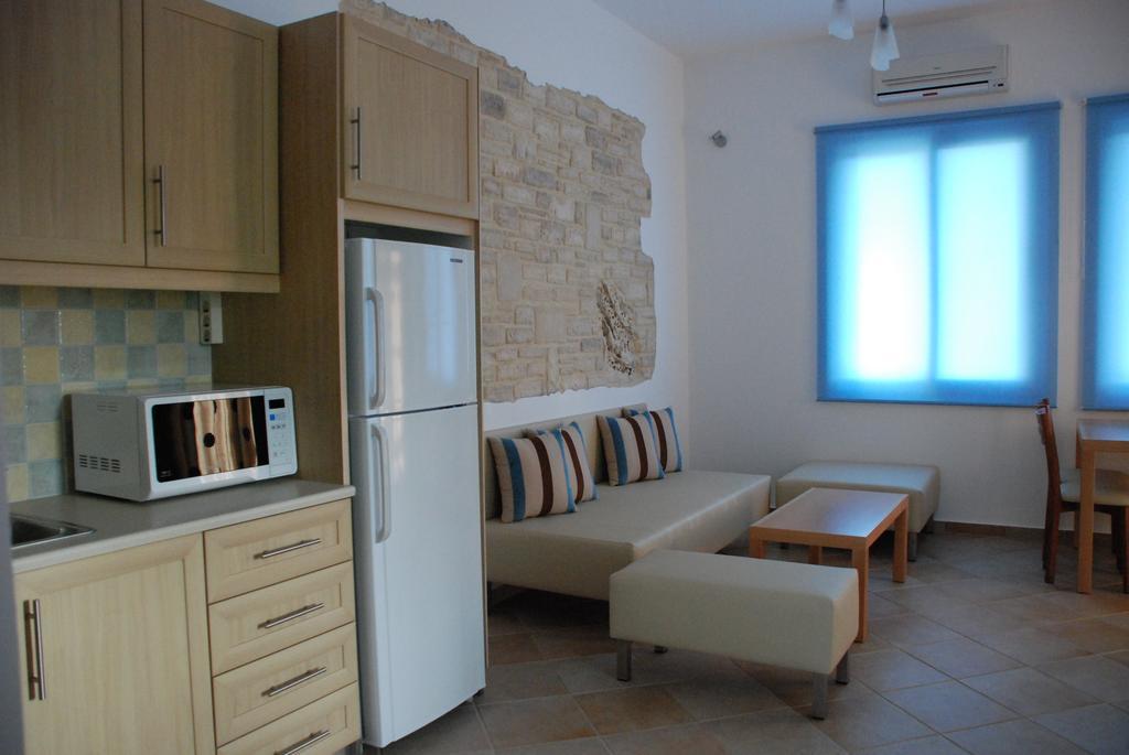 Alexena Agia Galini (Crete)