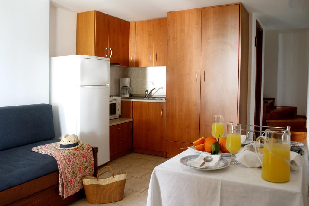 Apartment Zouzoulas Filoxenia - Koralia Milina