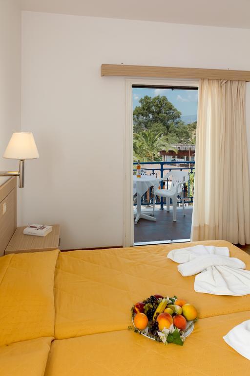 Saint Nicholas 3*