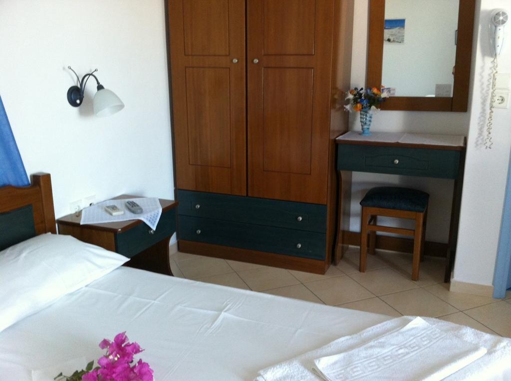 Apartment Stolidi Adamantas (Milos)