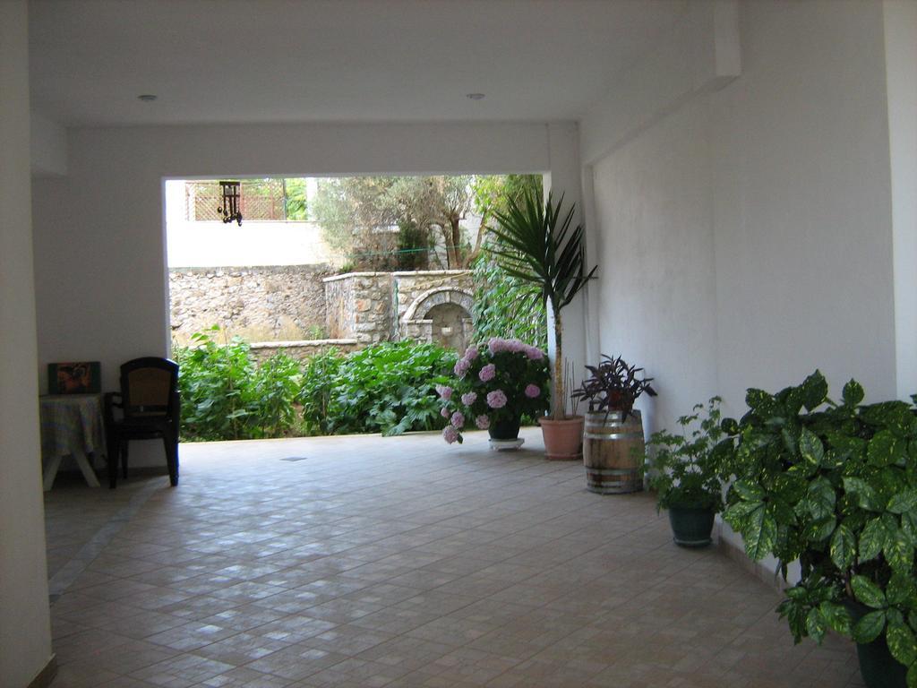 Filoxenia Apartment Levidhion