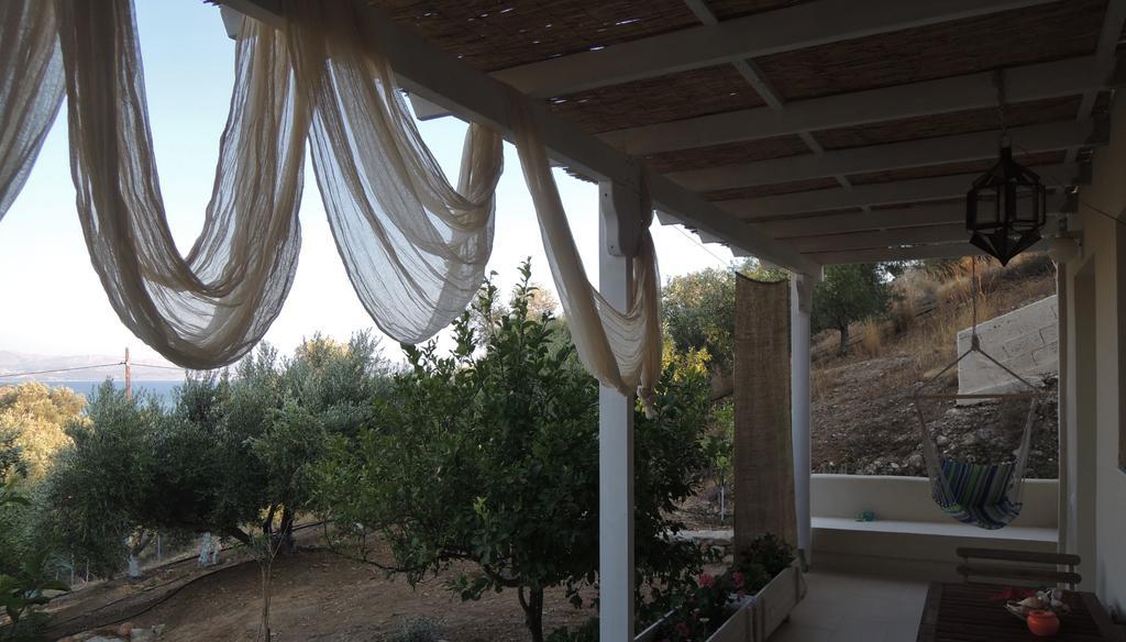 Kalliroe -creta * Agia Galini (Crete)