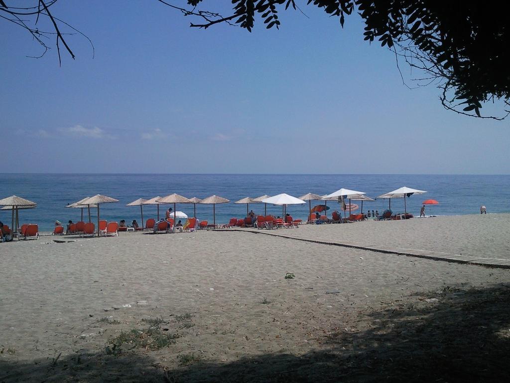 Katerina Hotel 2*