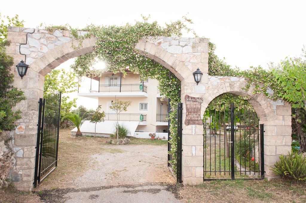 Kastraki Studios Stoupa