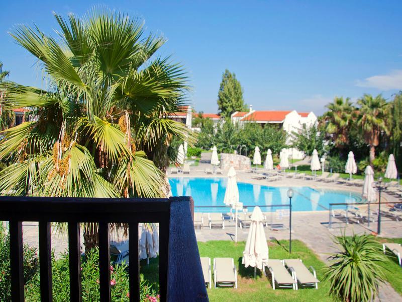 Hotel Golden Coast & Marathon (Attica)
