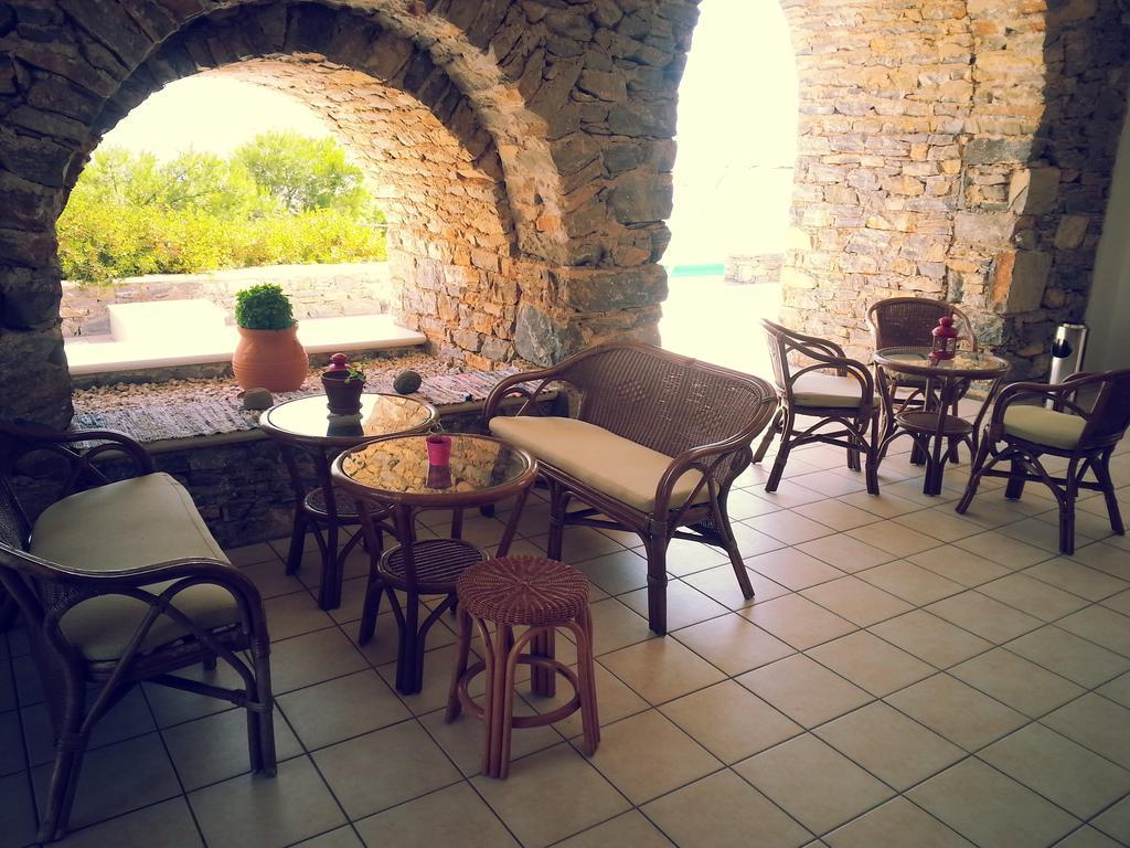 Archipelagos Boutique 3*