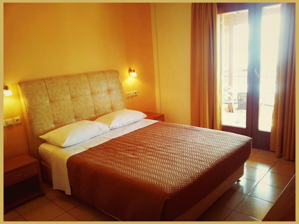 Panorama Aparthotel Kala Nera