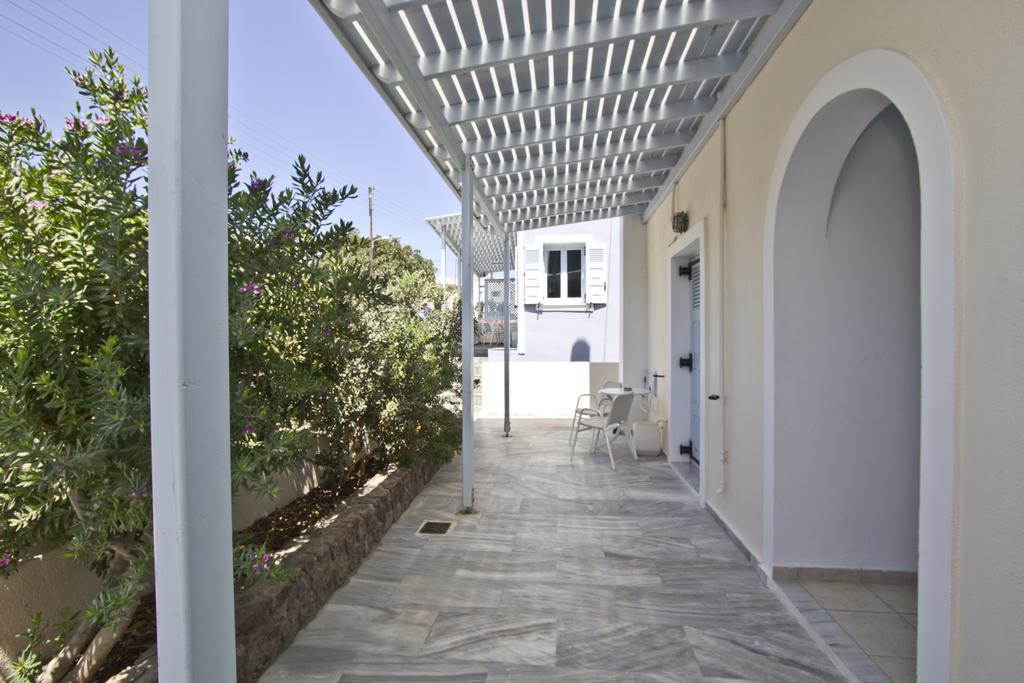 Erato Aparthotel 3*